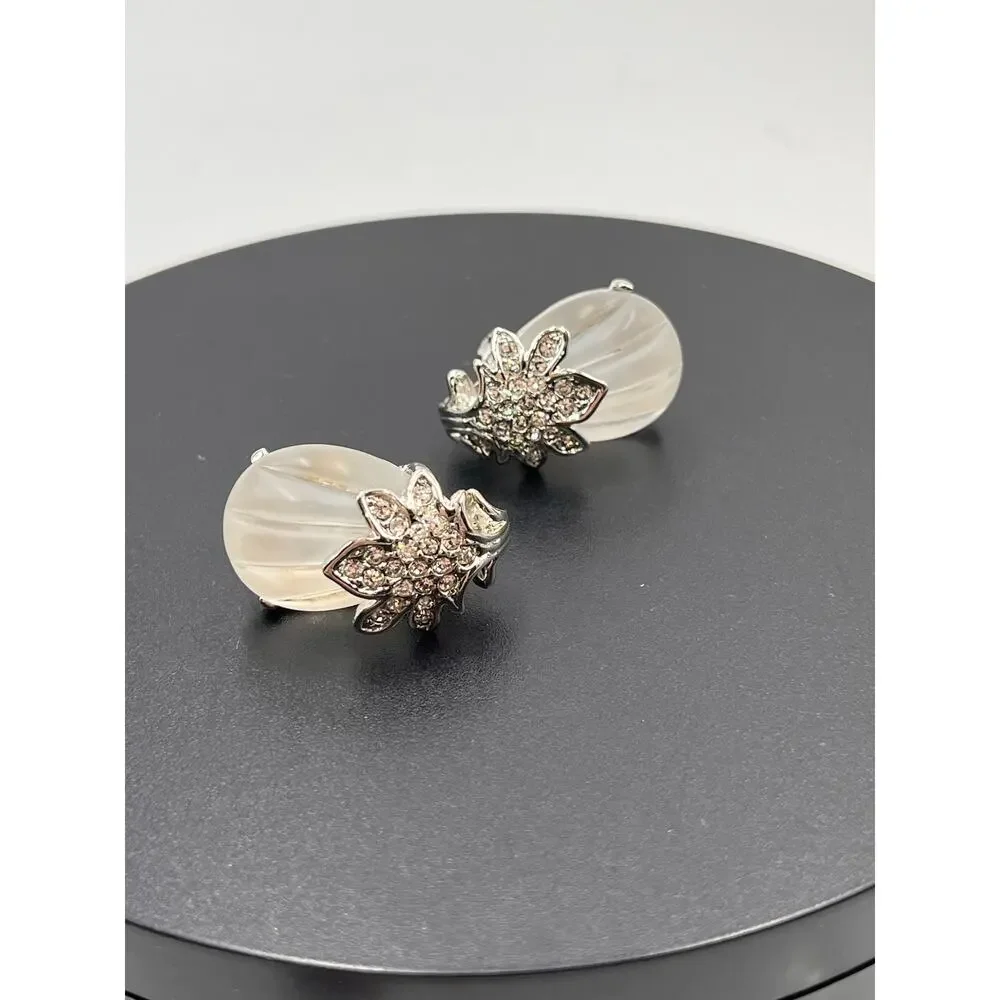 Kenneth Jay Lane White Lucite & Clear Crystal Clip-On‎ Earrings - Picture 10 of 12